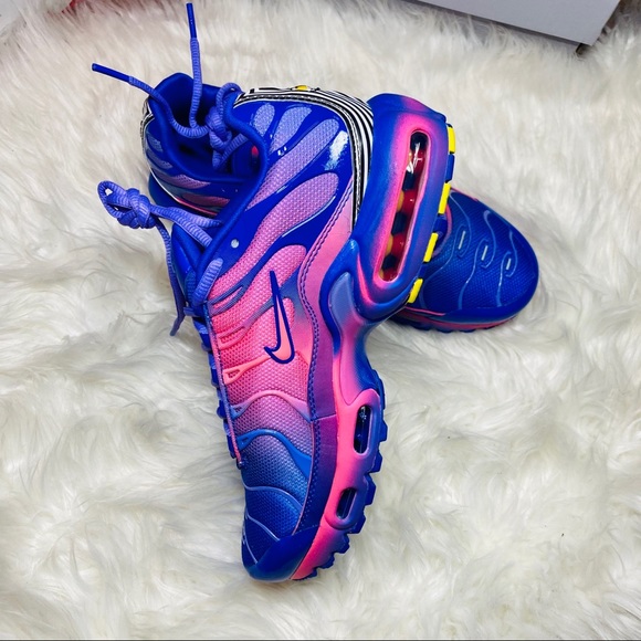 🔥Nike Air Max Plus “Slushie” - Picture 5 of 6